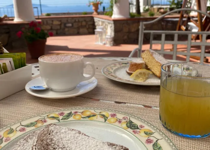 Bed & Breakfast La Ciammurrella 4*