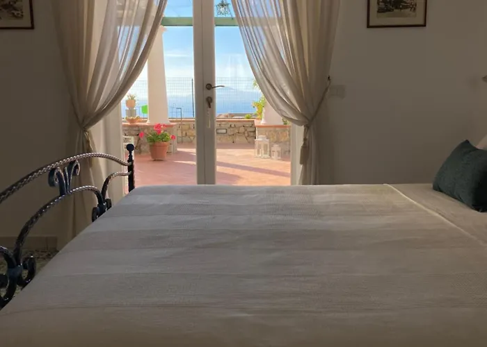 Bed & Breakfast La Ciammurrella 4*