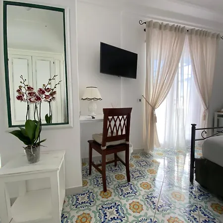La Ciammurrella Bed and Breakfast Ανακάπρι